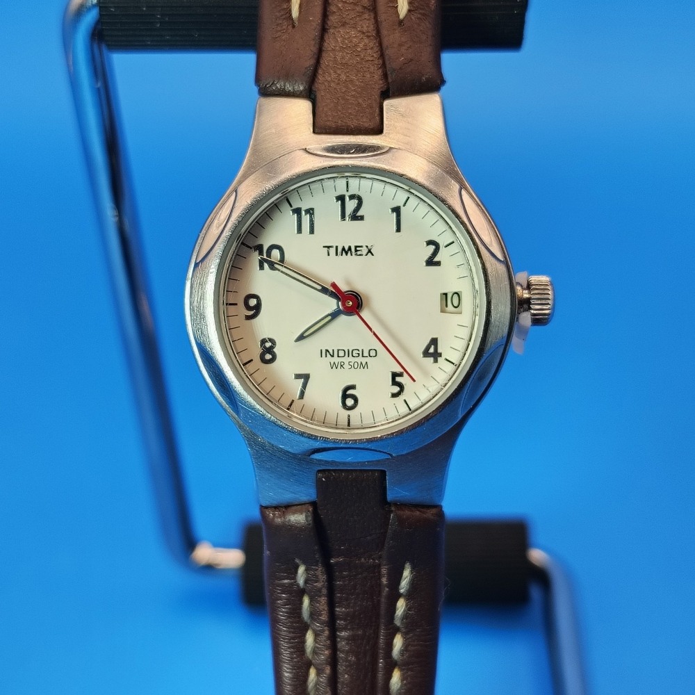 Vintage‎ 1995Timex INDIGLO 22mm Women's Quartz Watch Genuine Leather Plaid Strap